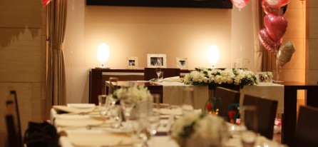 ご新郎ご新婦様のお席