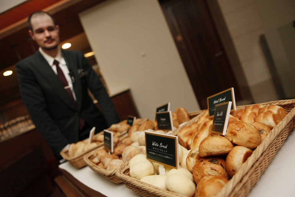 おふたりによるパンサービス　センティールスタイル