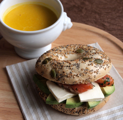 9時から開催のブランチ付きフェア☆