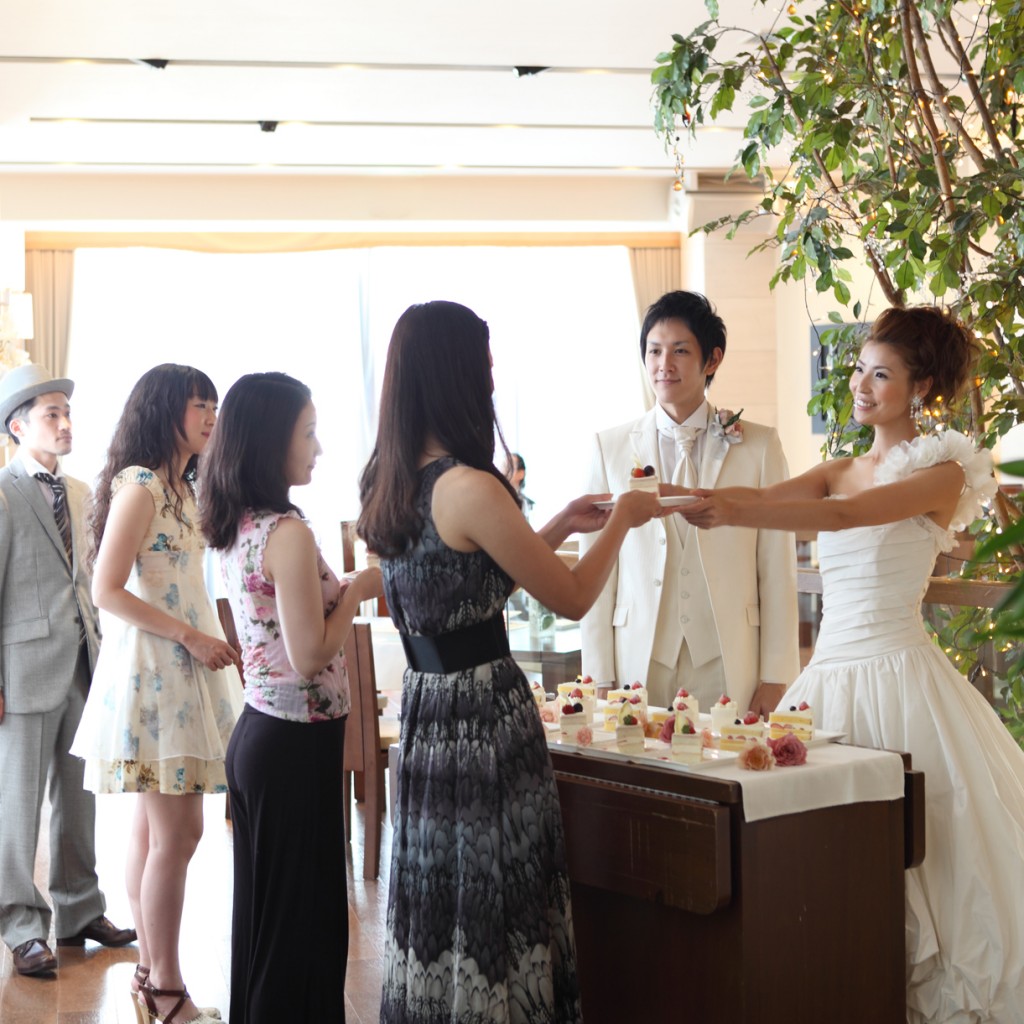 今、トレンドの結婚式は！？